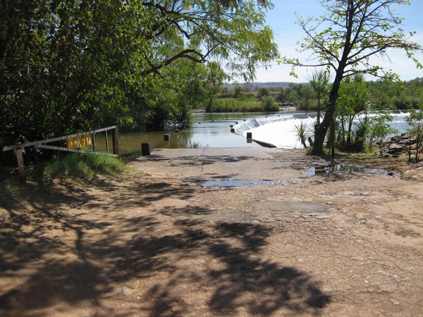 n_img_0626__old_ivanhoe_crossing__where_the_vehicles_drive.jpg