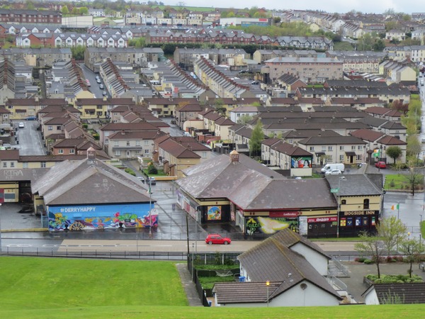 n_img_3848__bogside_neighbourhood.jpg