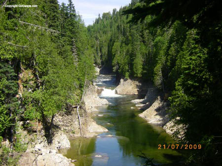 dartmouth falls